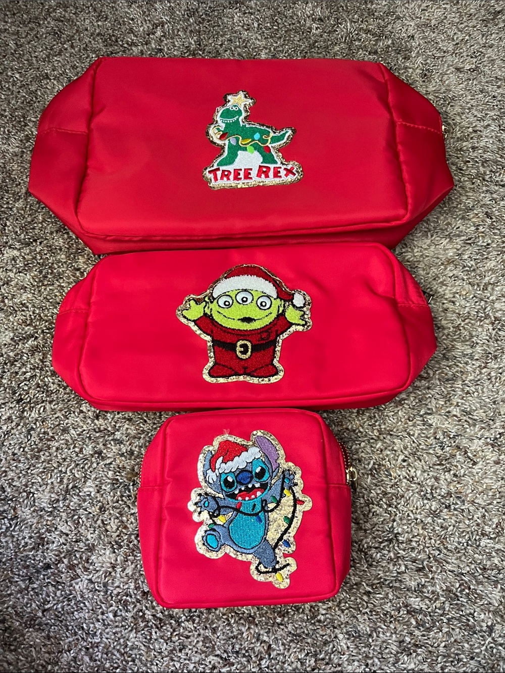 Red Holiday Character Pouch Set